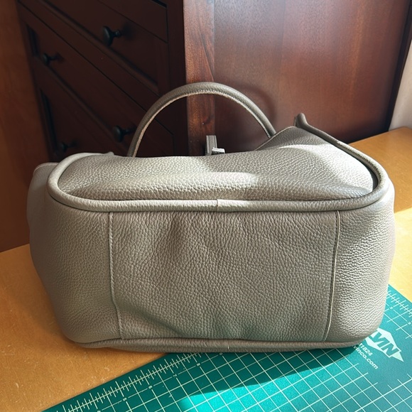 Oliveve Ellis Hobo in Portobello - Picture 9 of 12